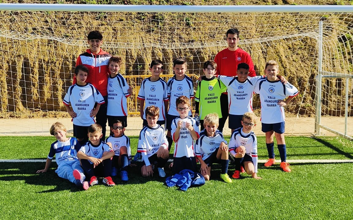 FÚTBOL 8 BENJAMÍN D (2018) - 26-27 